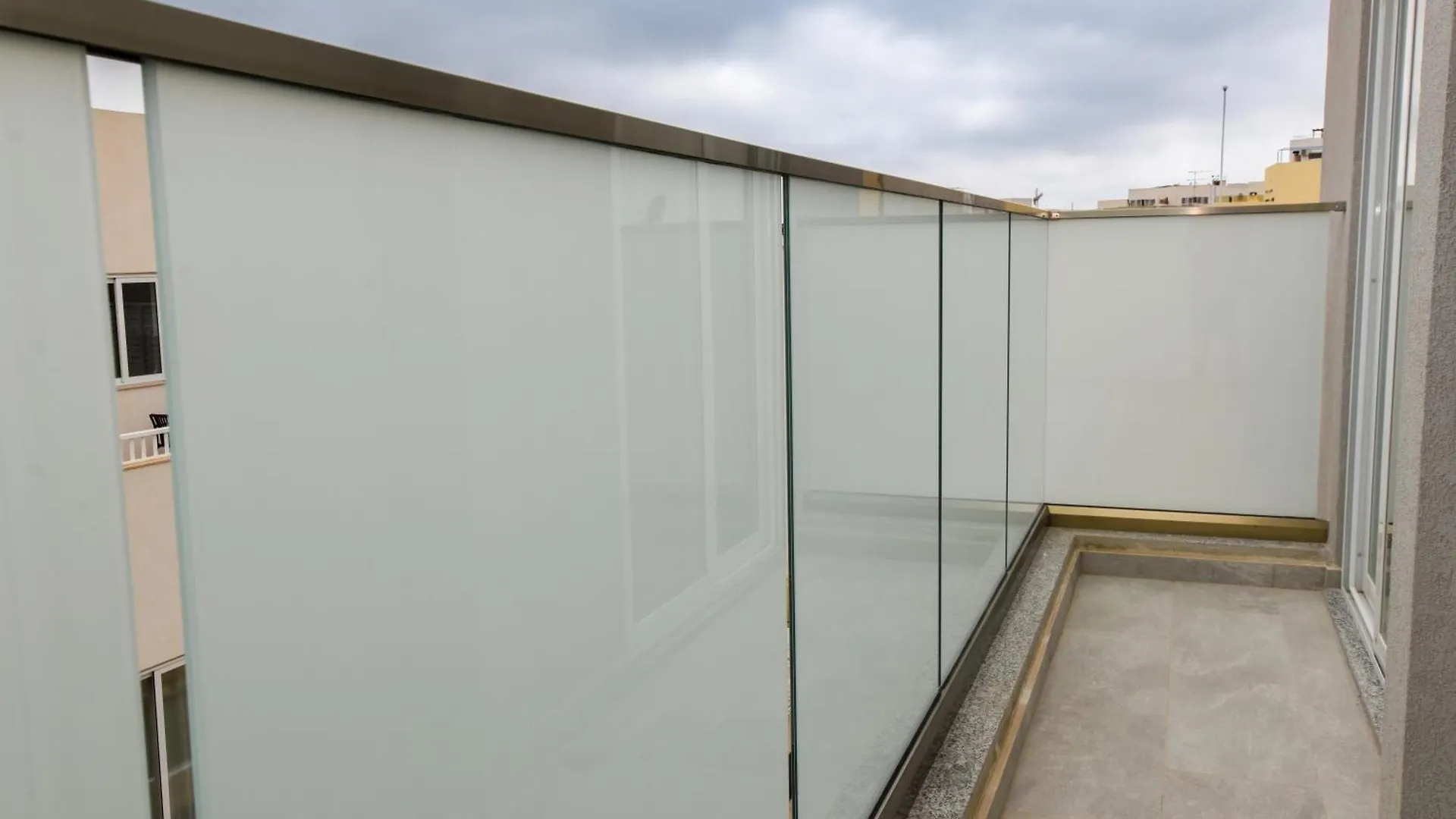 51Hh Apartments Gzira Malta
